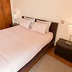 Apartamento Praia Sao Martinho Do Porto 아파트 *