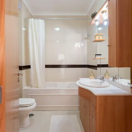 Apartamento Praia São Martinho do Porto Apartamento São Martinho do Porto